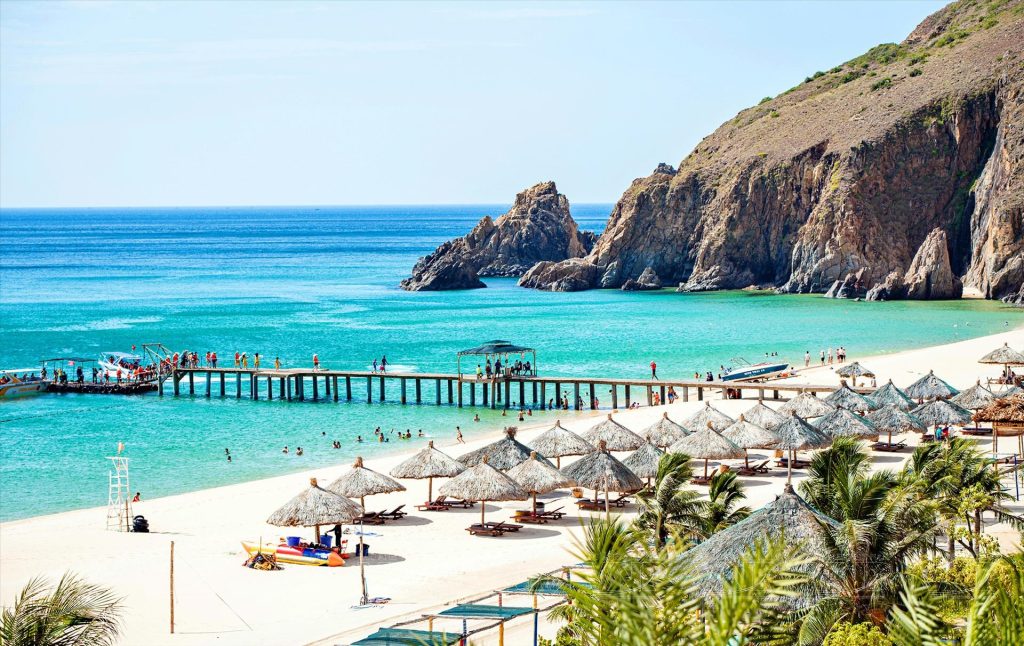 Ky Co Snorkeling Tour at Ky Co Beach in Quy Nhon, Vietnam